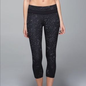 Lululemon Run Inspire Crops